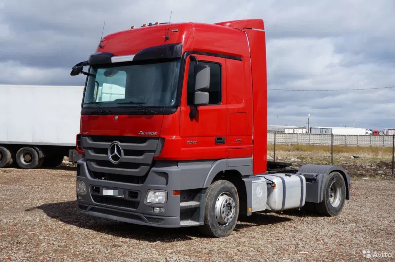 Седельный тягач Mercedes-Benz Actros 1841