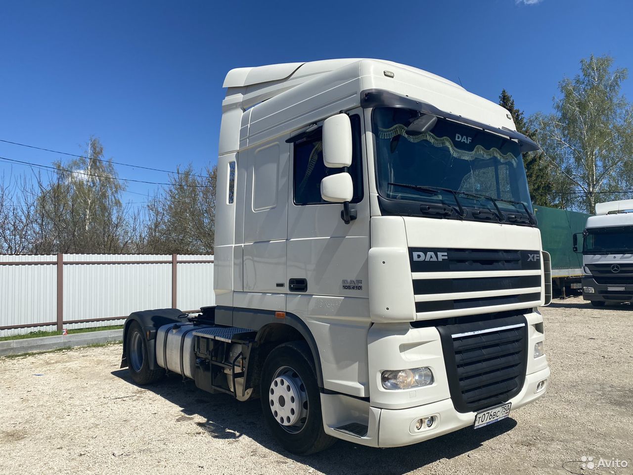 Седельный тягач DAF XF105.410