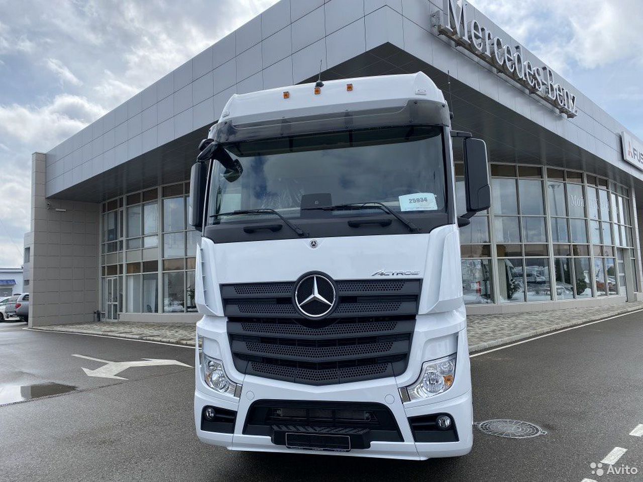 Седельный тягач Mercedes-Benz Actros