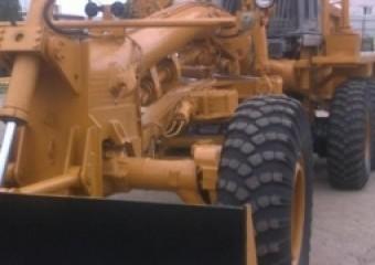 Автогрейдер ЧЕТРА ДЗ-98