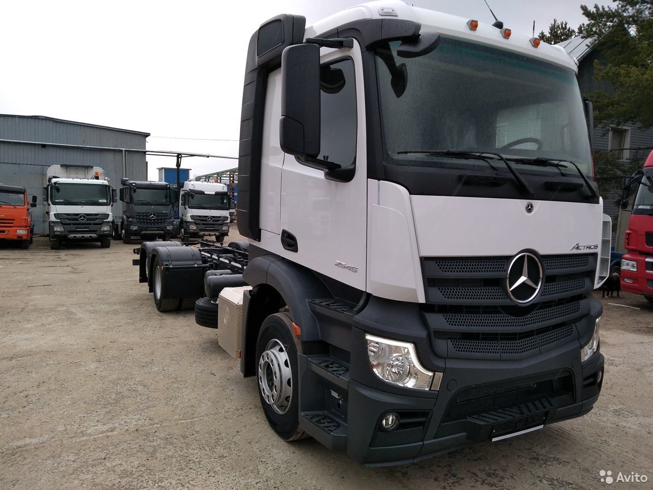 Седельный тягач Mercedes-Benz Actros 2545 L