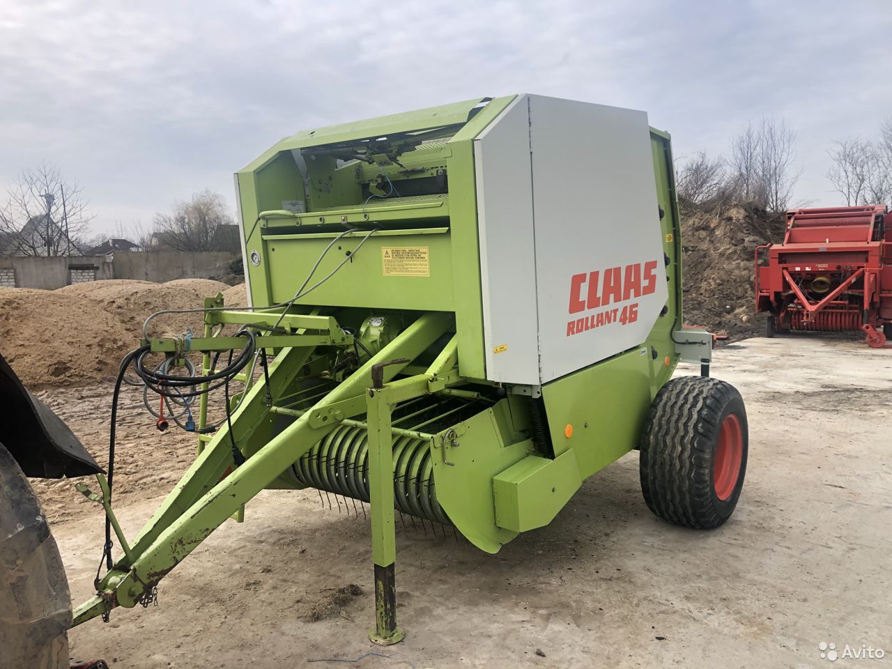 Пресс-подборщик Claas Rollant 46