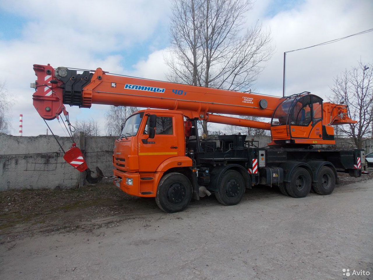 Автокран Клинцы КС-65719-3К-1 на шасси КамАЗ 63501