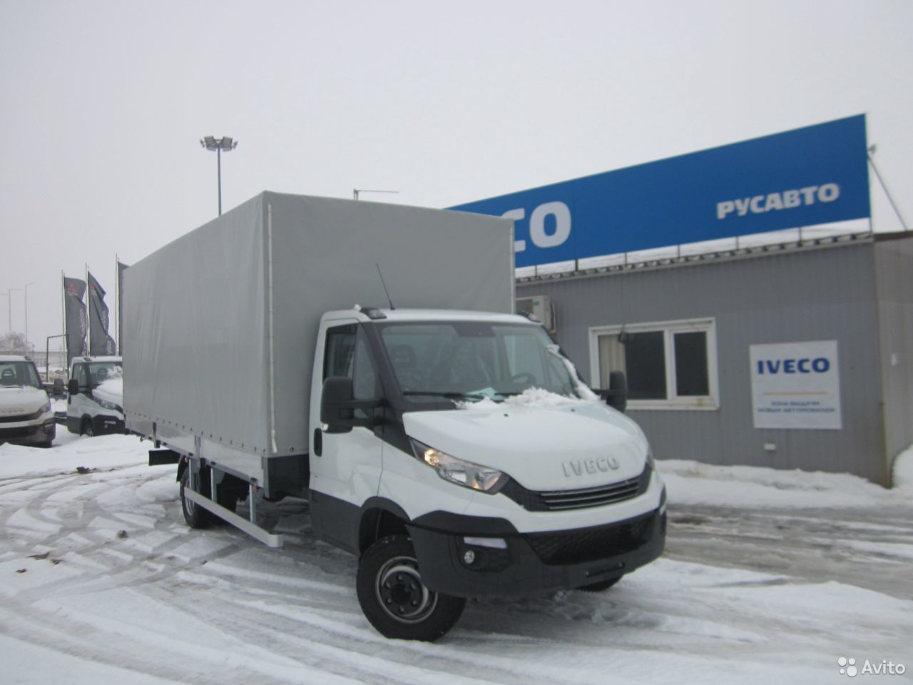 Тентованный автомобиль Iveco Daily 50С16