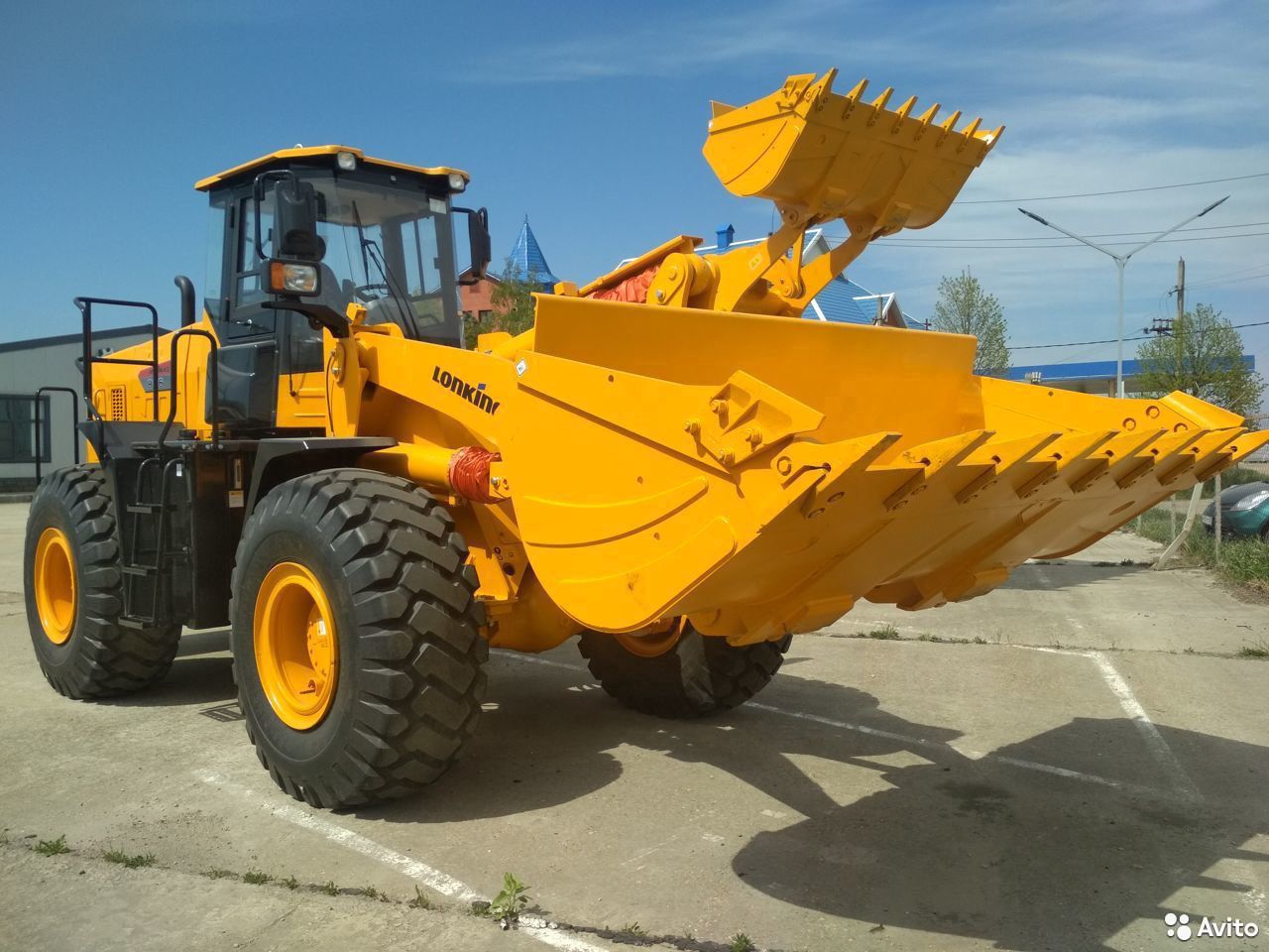 Фронтальный погрузчик lonking CDM856