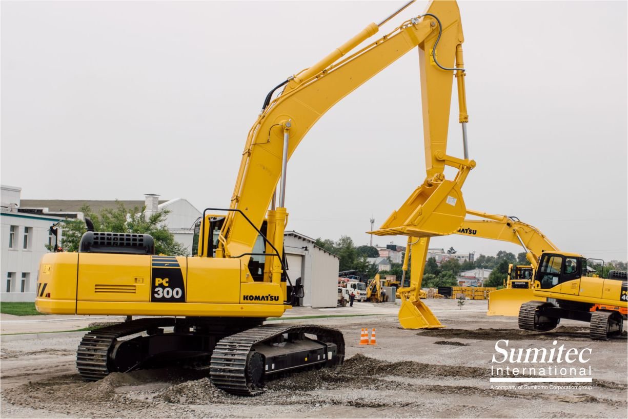 Карьерный (горный) экскаватор Komatsu PC300-8M0