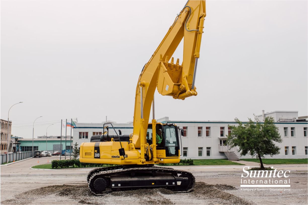 Карьерный (горный) экскаватор Komatsu PC300-8M0