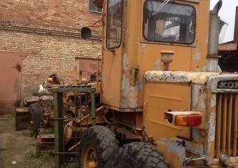 Автогрейдер Komatsu GD28AC-1