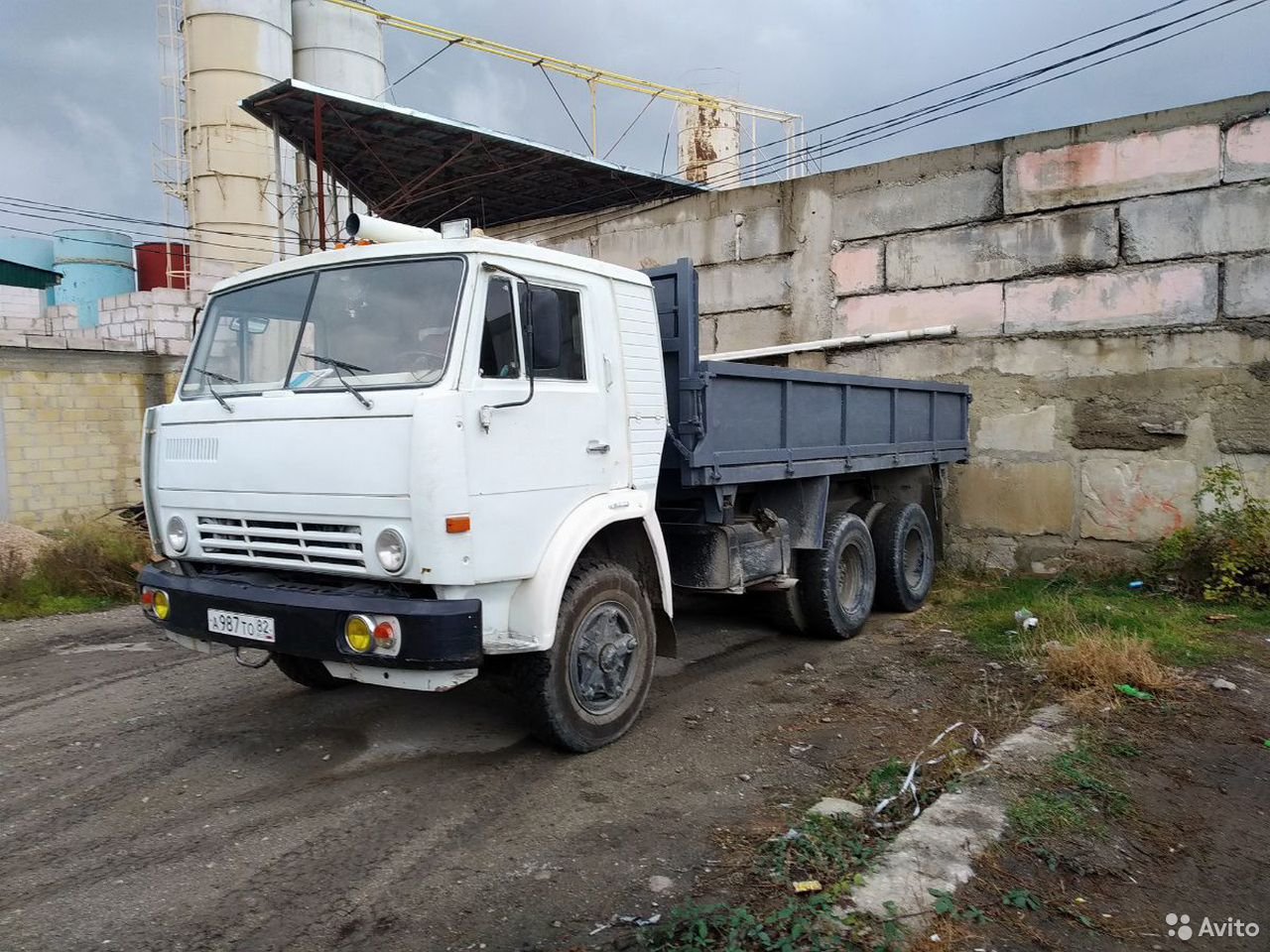 Бортовой грузовик КамАЗ 55102