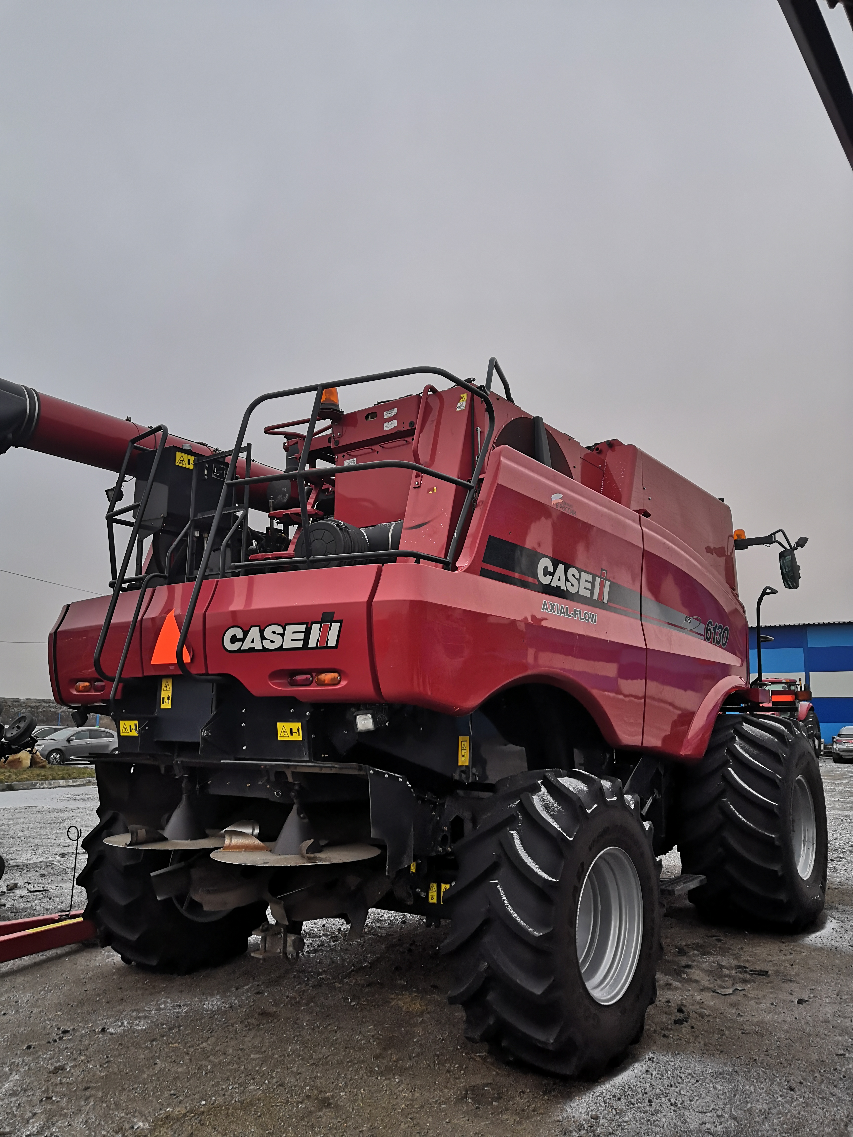 Зерноуборочный комбайн Case IH 6130 Axial-Flow