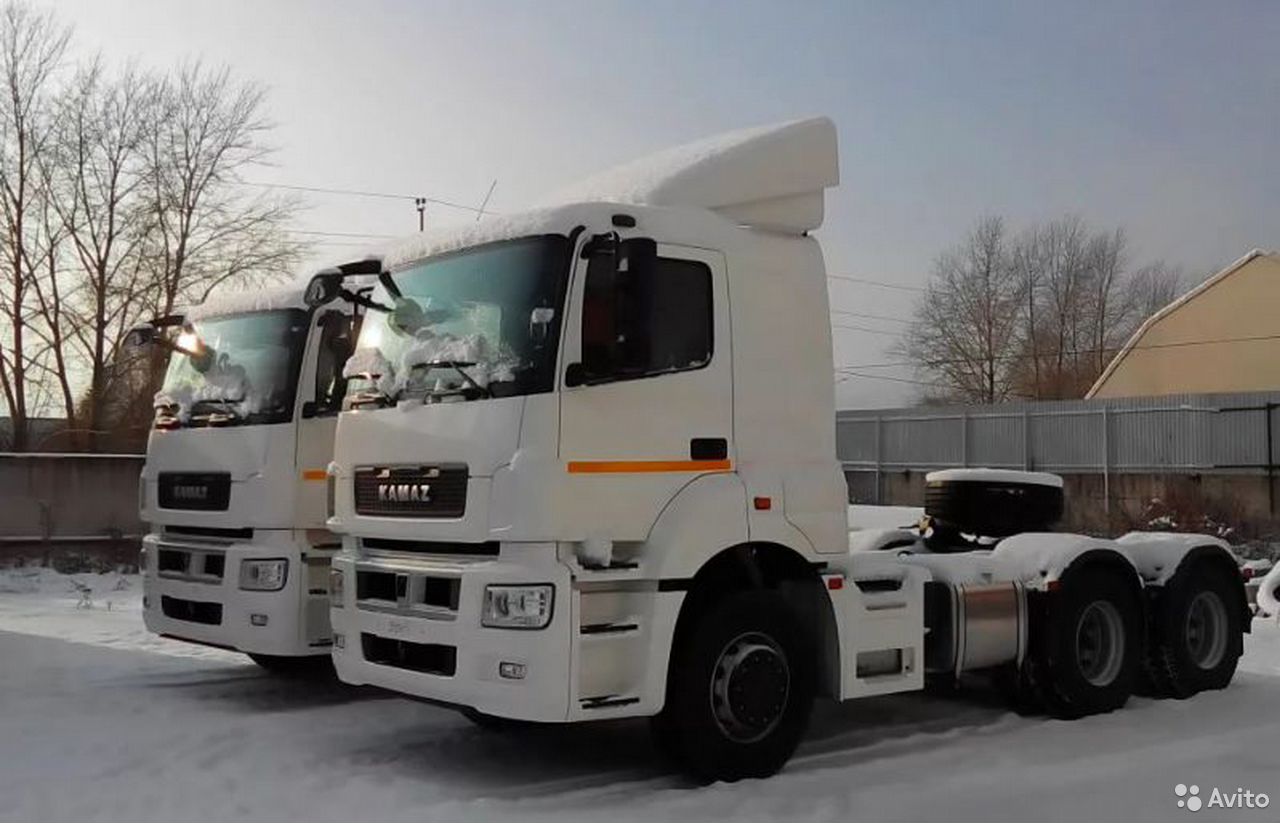 Седельный тягач Камаз 5490