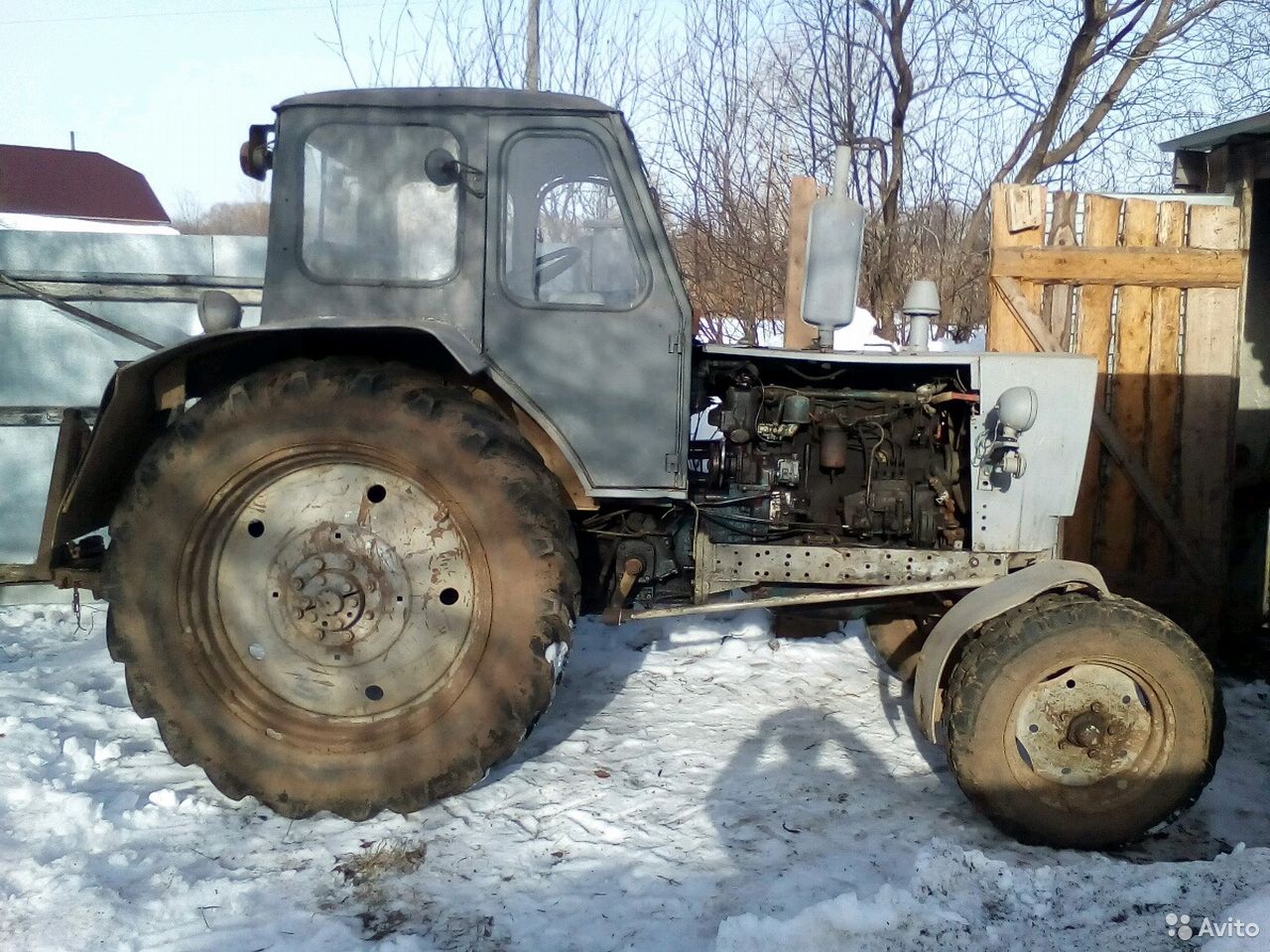 Трактор ЮМЗ 6