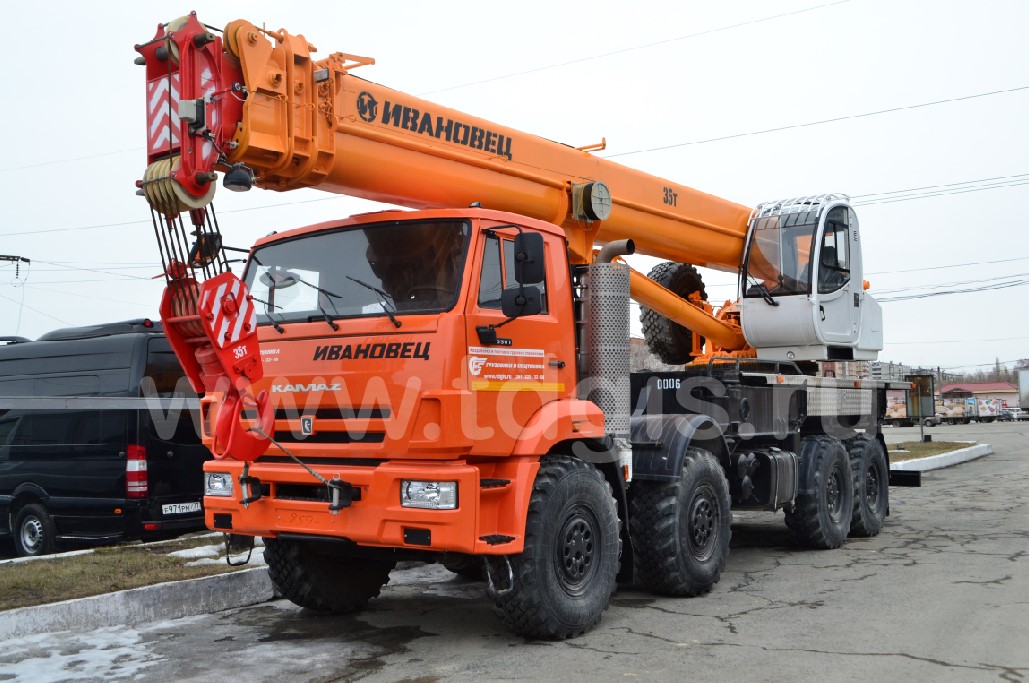 Автокран Ивановец КС-55735-7 на шасси КамАЗ 63501