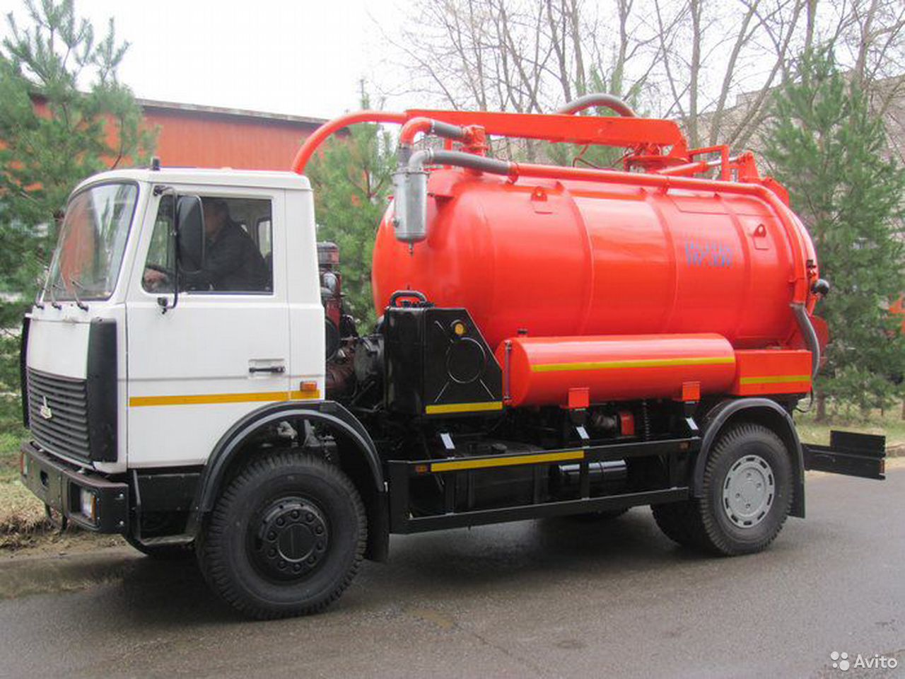 Илосос КО-530-21 на шасси МАЗ-5340С2