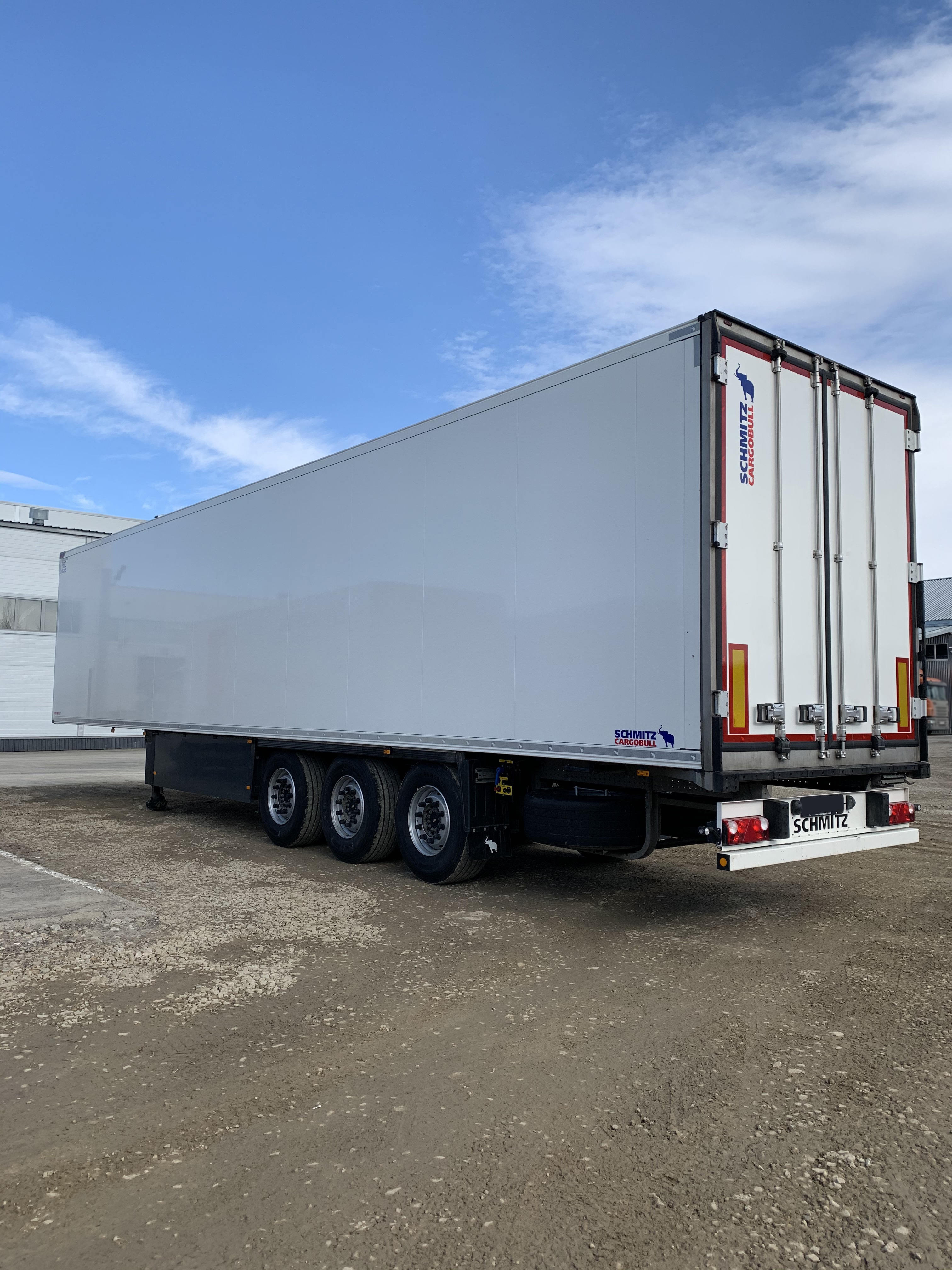 Полуприцеп рефрижератор Schmitz Cargobull SKO 24 L