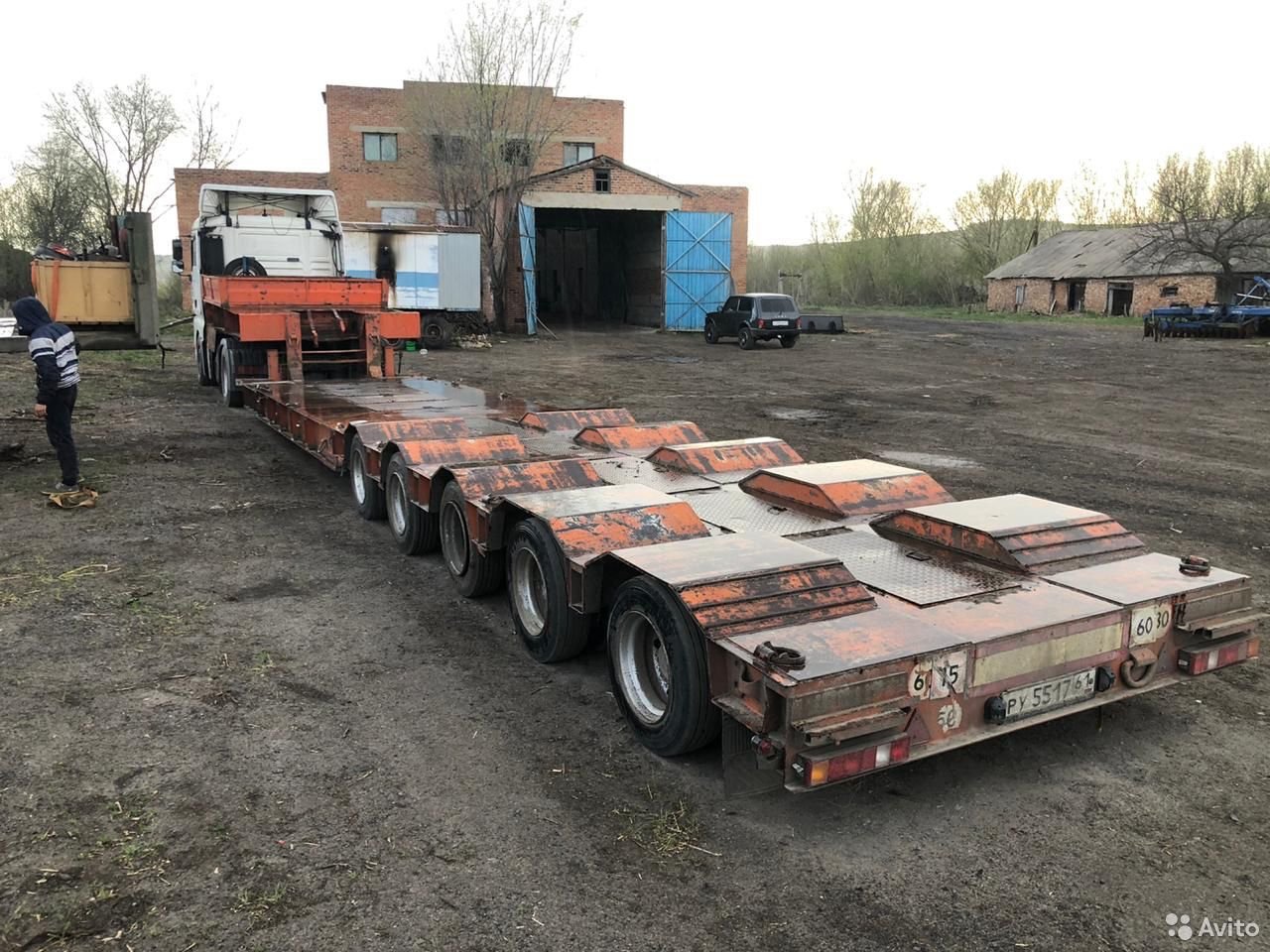 Полуприцеп тяжеловоз низкорамный