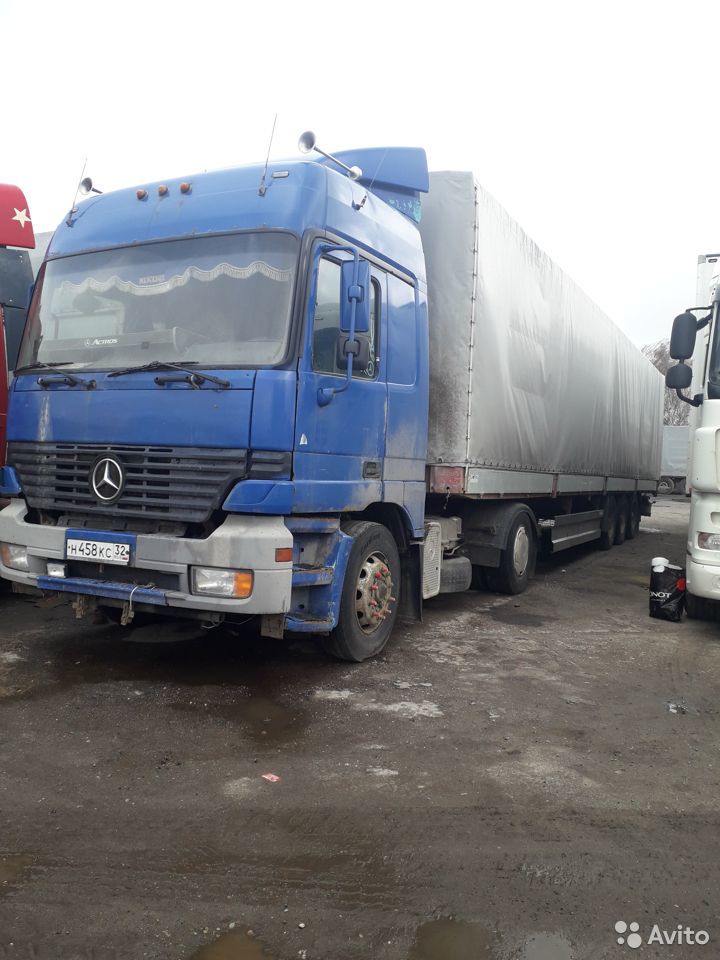 Седельный тягач Mercedes-Benz Actros