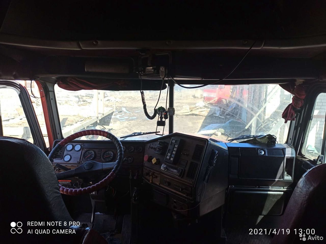 Седельный тягач Freightliner FLD 120