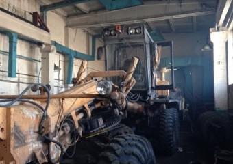 Автогрейдер ЧСДМ ДЗ-98