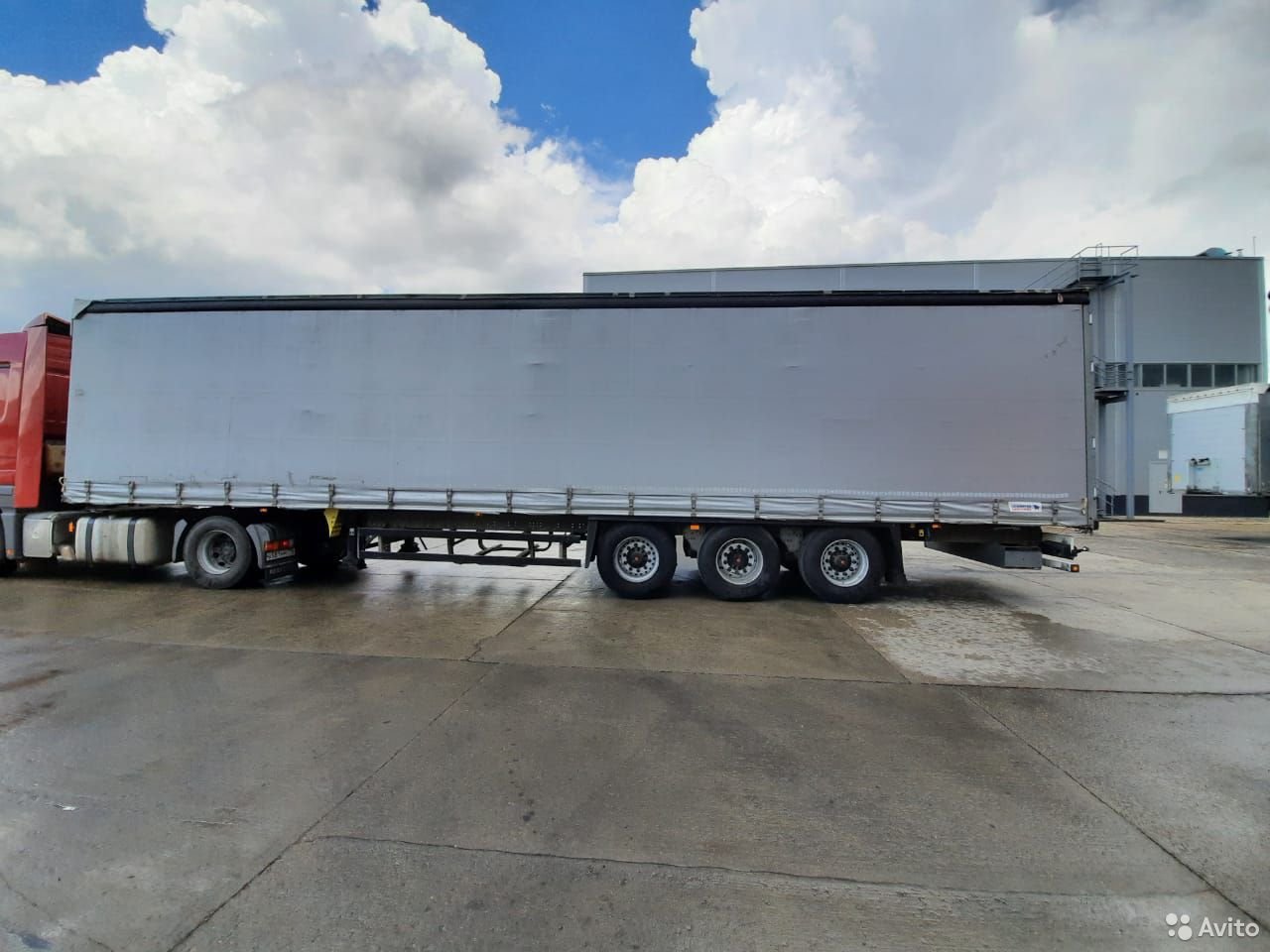 Тентованный полуприцеп Schmitz Cargobull 9084