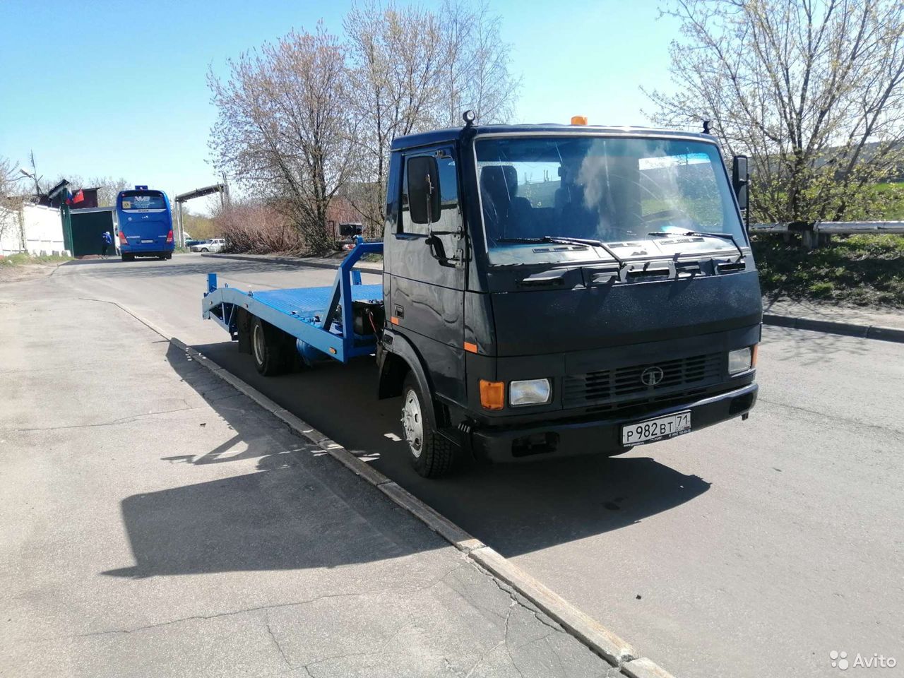 Эвакуатор TATA 613