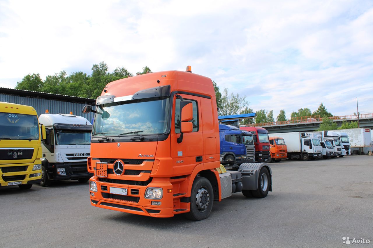 Седельный тягач Mercedes-Benz Actros 1841 АКПП