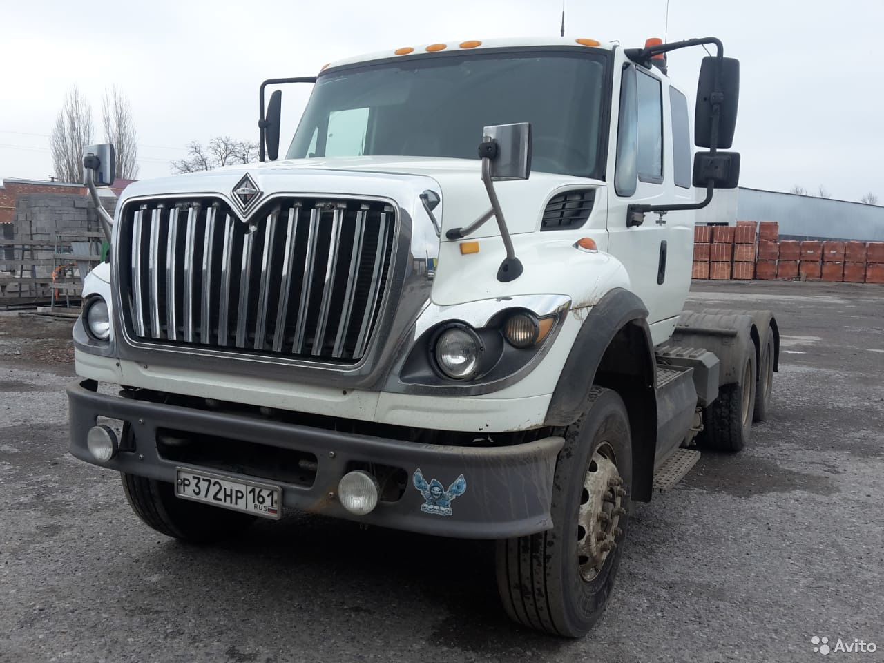 Седельный тягач Inter 7600