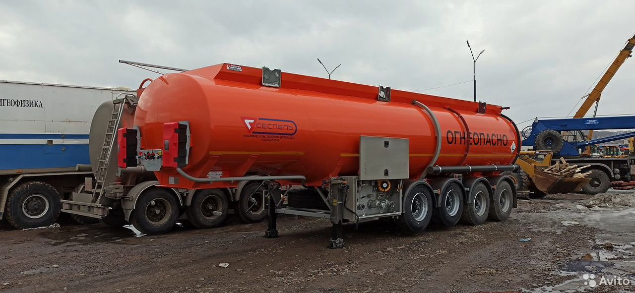 Полуприцеп бензовоз Сеспель SF4332