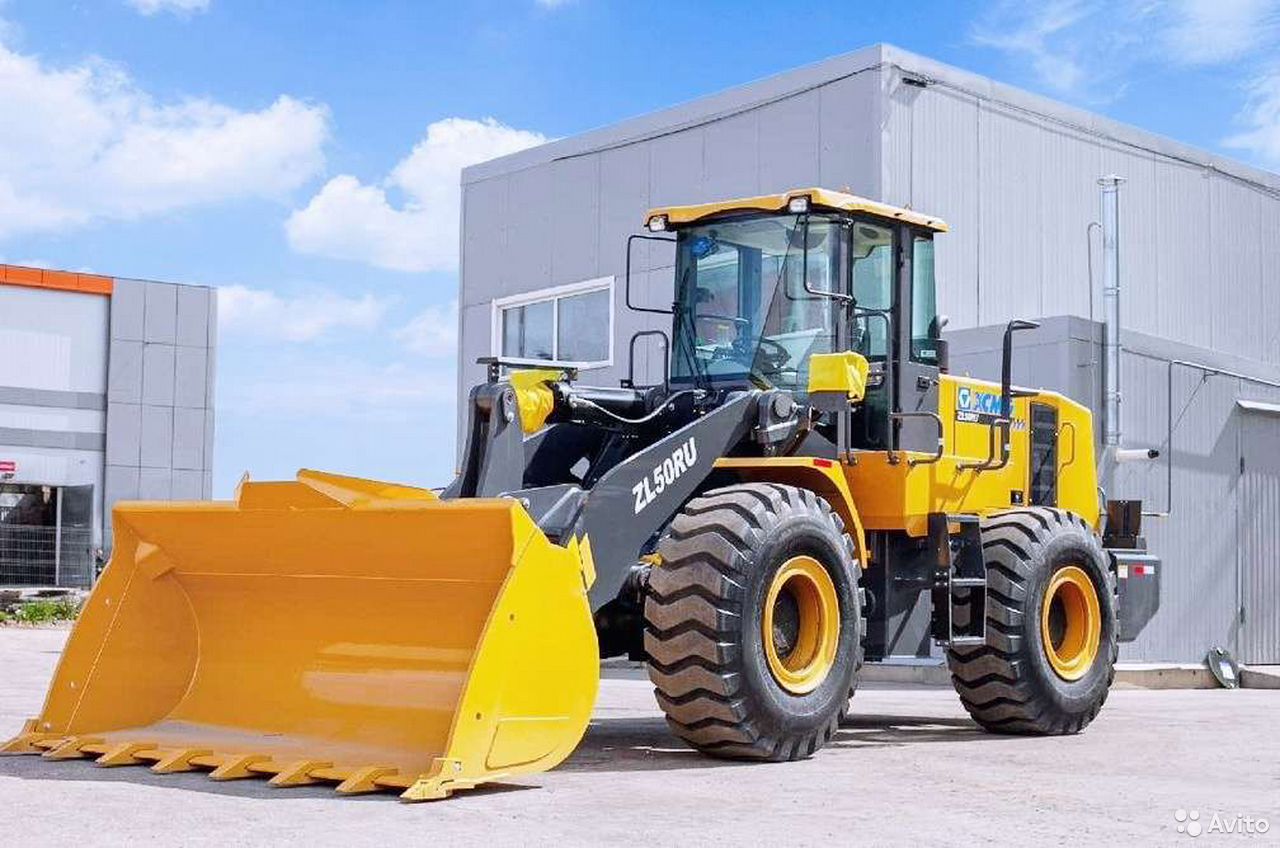 Фронтальный погрузчик XCMG ZL50RU