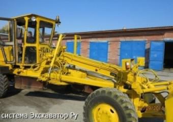 Автогрейдер Брянский Арсенал ДЗ-143