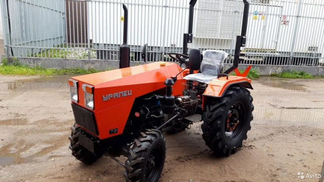 Мини-трактор Уралец 220