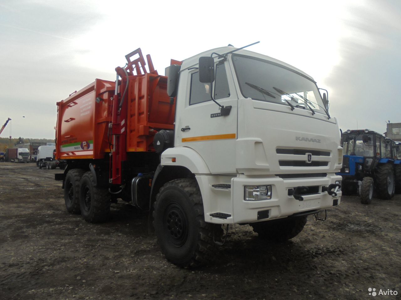 Мусоровоз РАРЗ МК-4552-19 на шасси КамАЗ 43118