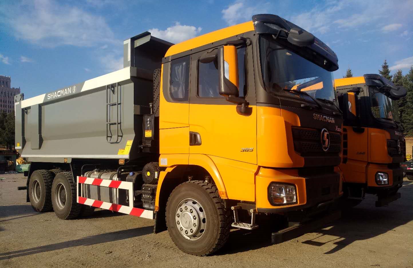 Самосвал SHACMAN (Shaanxi) SX32586T384С