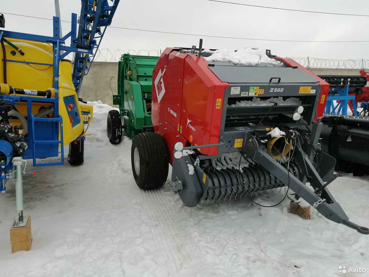 Пресс-подборщик Metal-Fach Z562