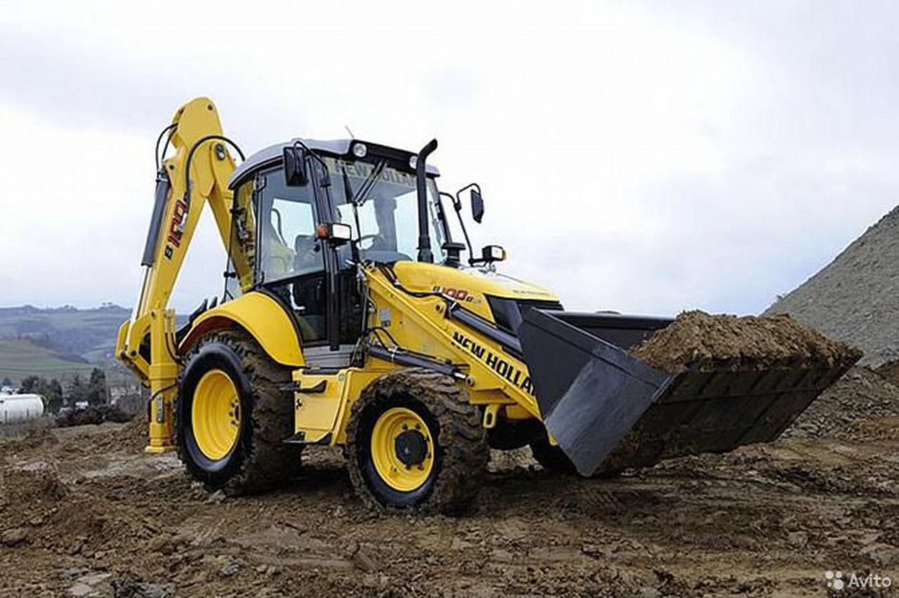 Экскаватор-погрузчик New Holland B100B