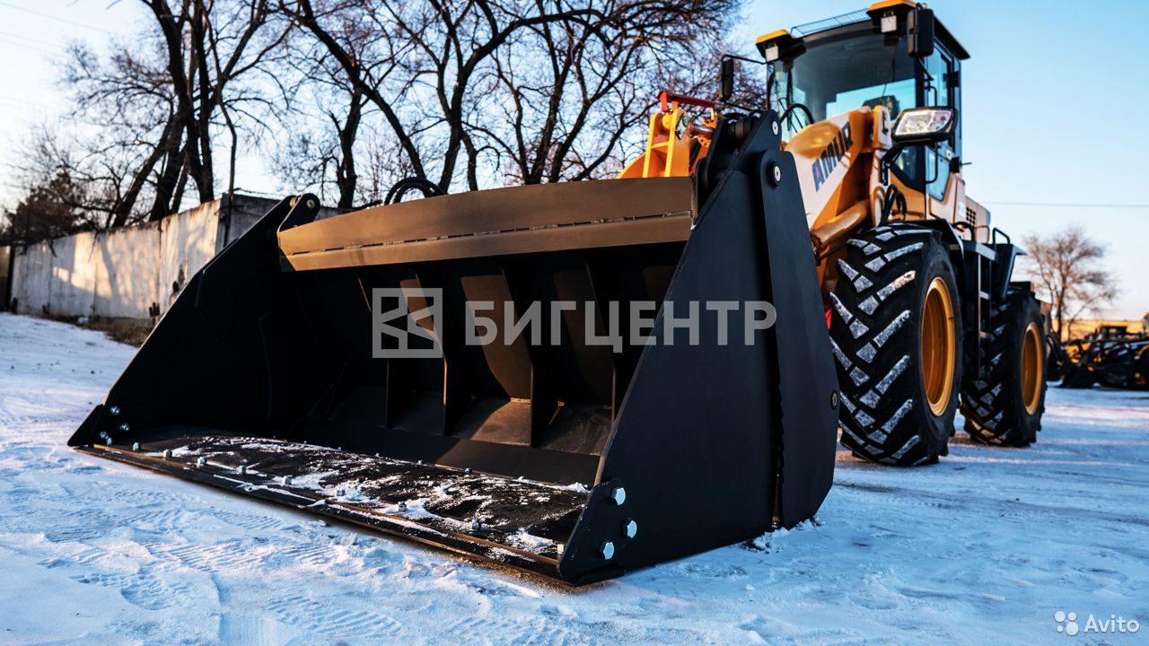 Челюстной ковш для погрузчика 4 в 1