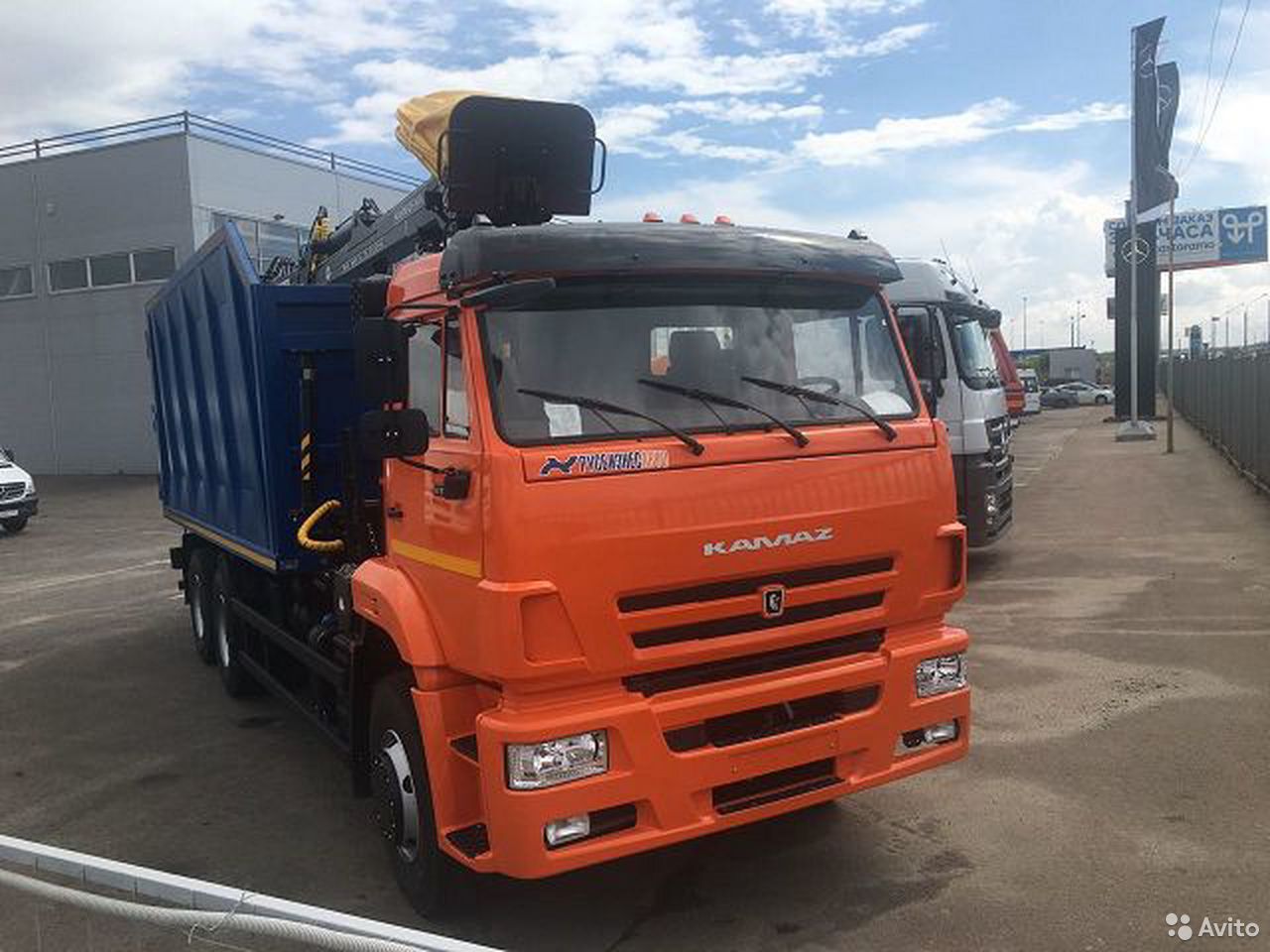 Металловоз (ломовоз) КамАЗ 6520-3072-53 с ГМУ Майман-110S