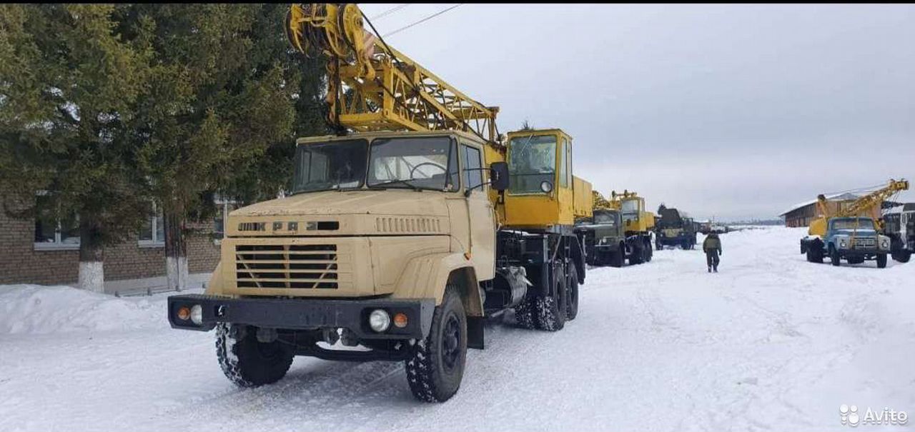 Автокран Ивановец КС-4562 на шасси КрАЗ 250