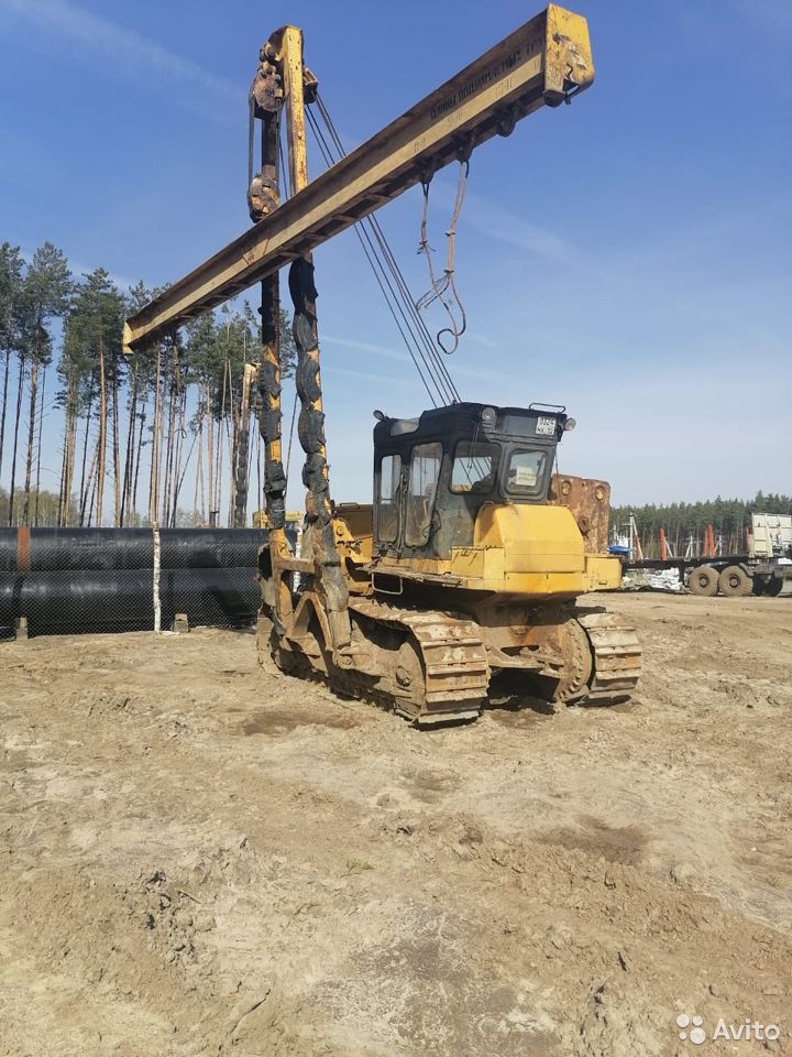 Трубоукладчик Komatsu D155C-1