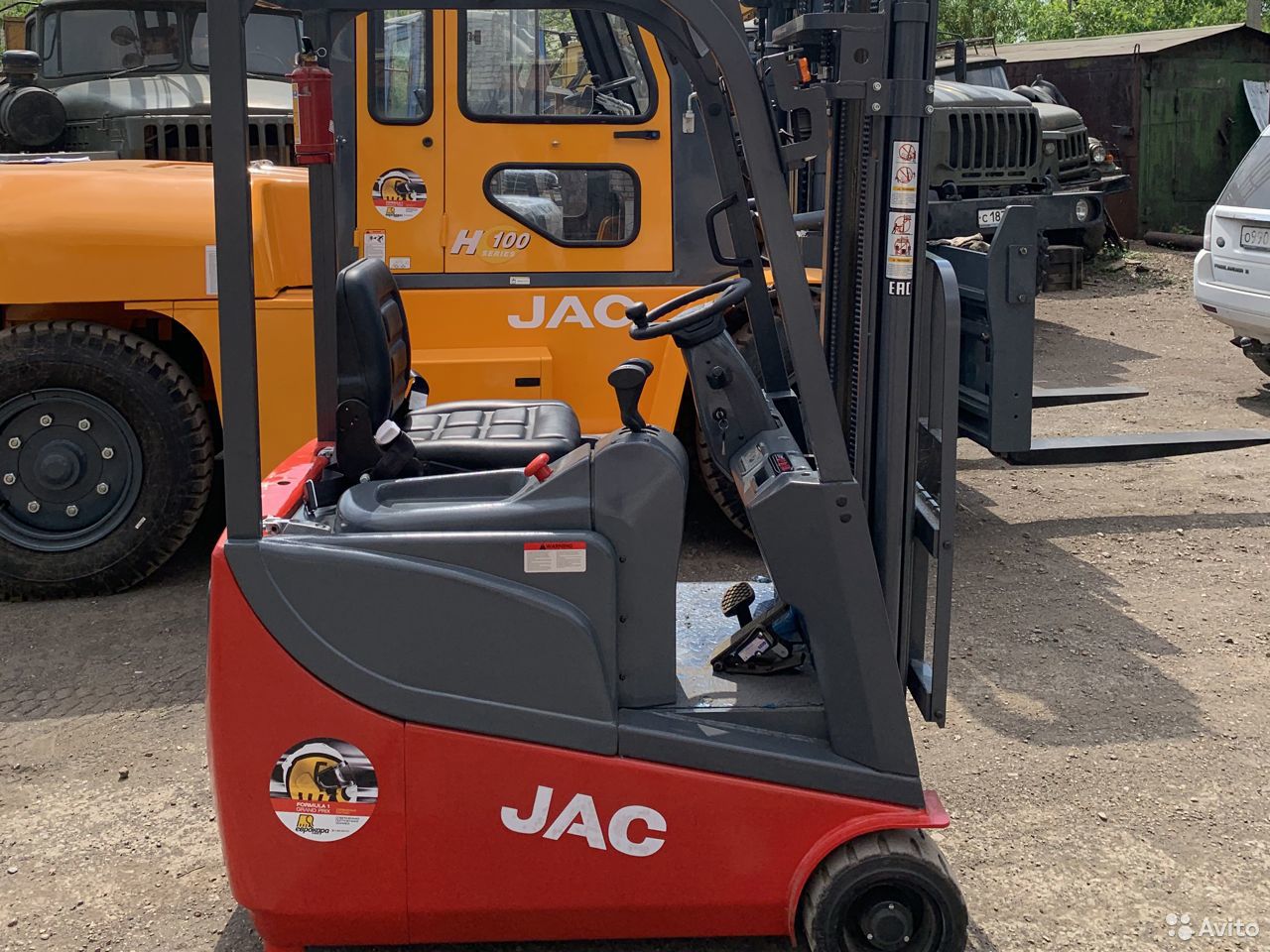 Вилочный электропогрузчик JAC СРD16SА3
