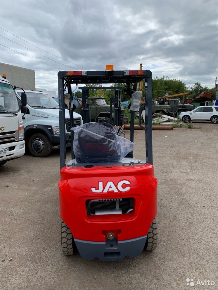 Вилочный погрузчик JAC CPQD15