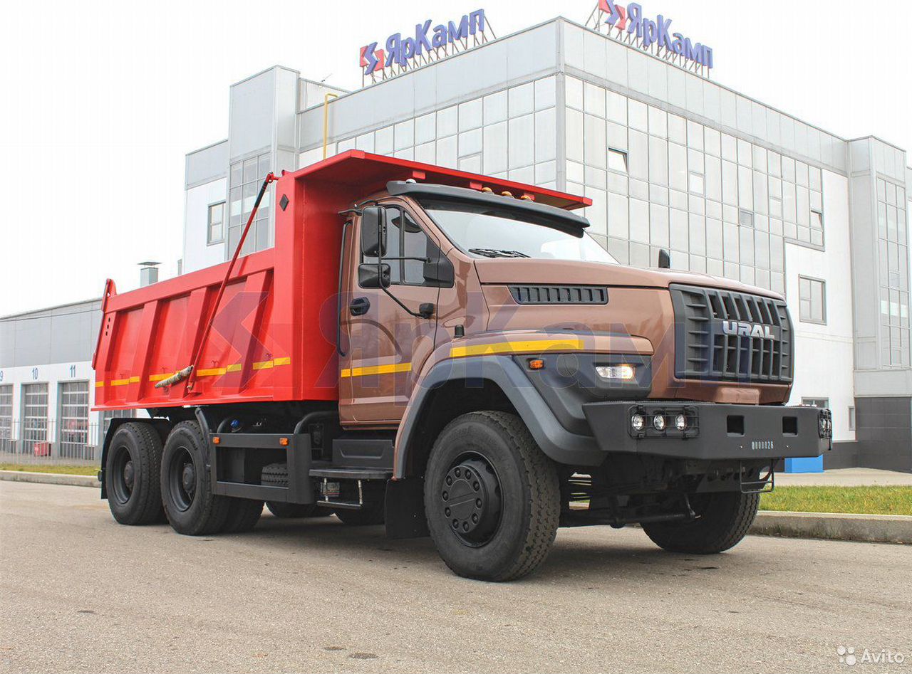 Самосвал УРАЛ Next 73945-5121