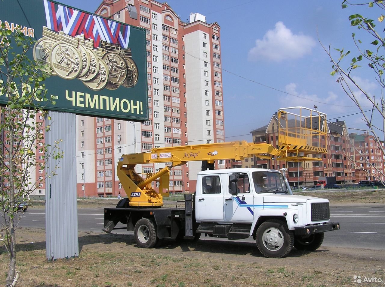 Автовышка ГАЗ 33086 Земляк с АГП КЭМЗ АПТ-18.02