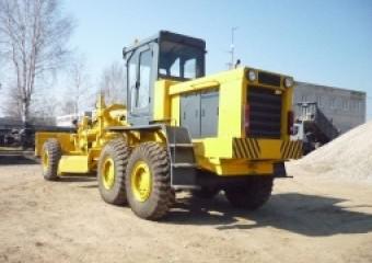 Автогрейдер ЧСДМ ДЗ-98