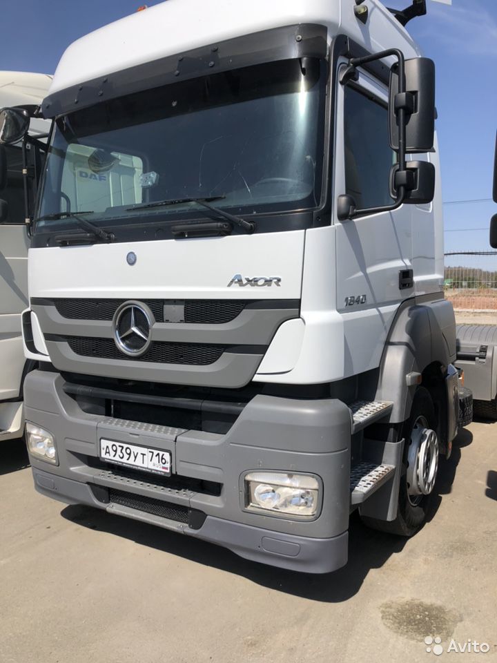 Седельный тягач Mercedes-Benz Axor