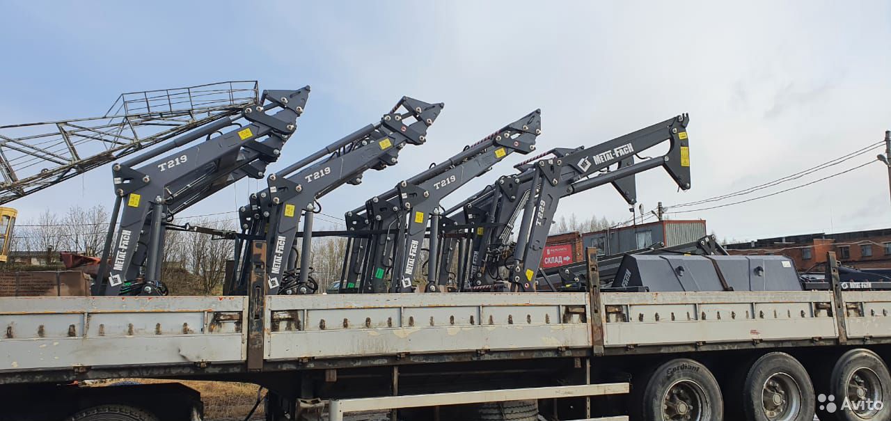 Навесной погрузчик (КУН) Metal-Fach Т-219/2