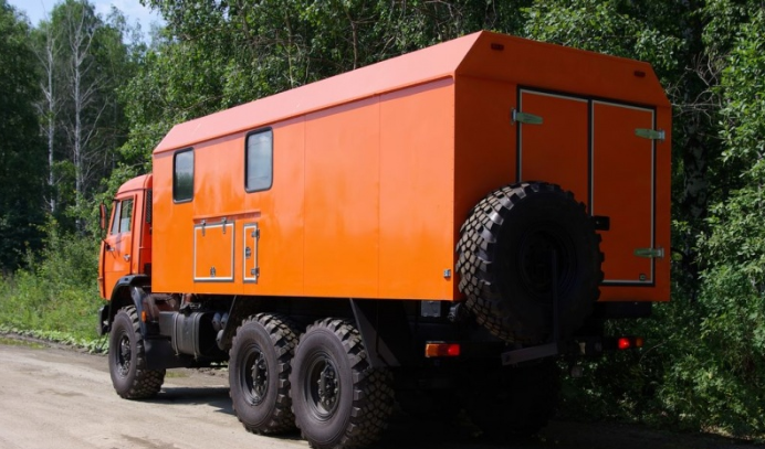 Транспортно-бытовая машина (ТБМ) КамАЗ 43118-42