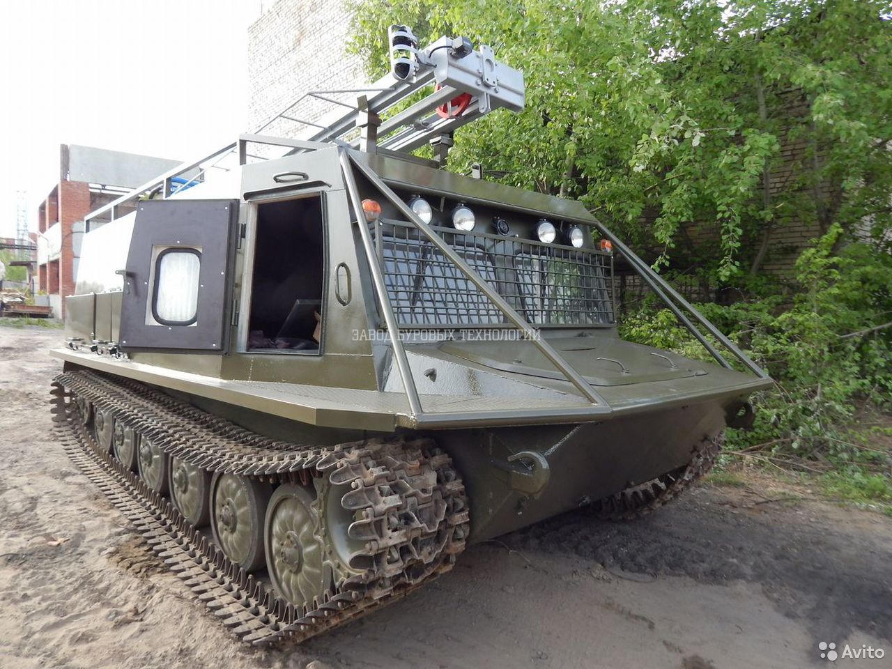 Мобильная буровая установка ОЗБТ им. В.В. Воровского УРБ-2Д3