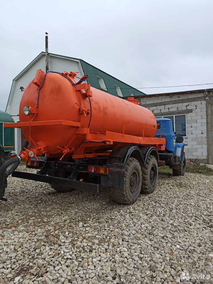 Ассенизатор УРАЛ 4320