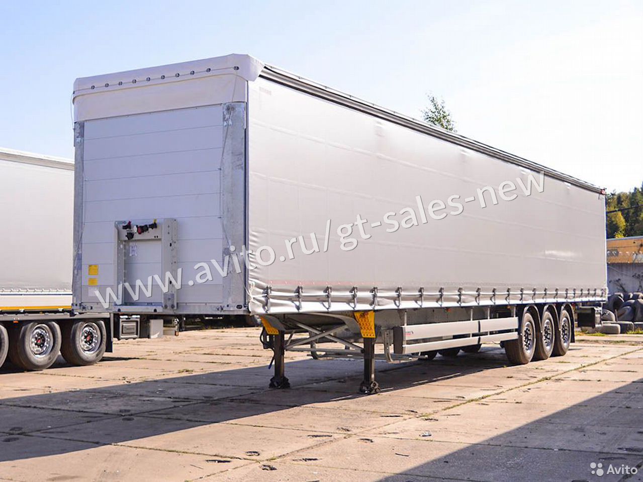 Тентованный полуприцеп Schmitz Cargobull